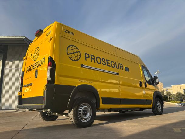 Prosegur Cash develops Spain’s first electric armored truck